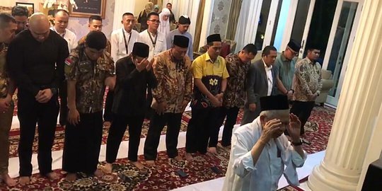 Ini Doa yang Dipanjatkan Deddy Corbuzier Setelah Jadi Mualaf