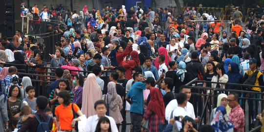 Warga Ibu Kota Serbu Jakarta Night Festival