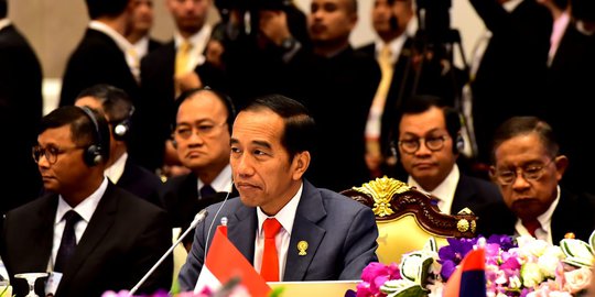 Di Bangkok, Jokowi Ajak Sektor Swasta ASEAN Manfaatkan Perang Dagang AS-China