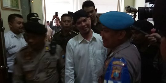 Lawan Vonis Hakim PN Surabaya, Ahmad Dhani Susun Memori Banding Vlog Idiot