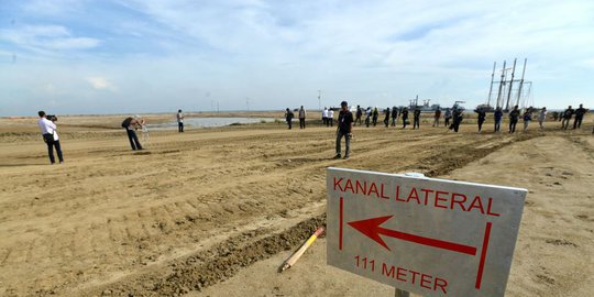 sebagai pantai bukan pulau rev1