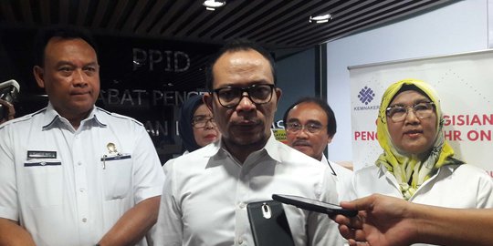 laporan nasib karyawan giant rev1