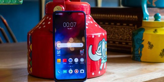 Smartphone Kamera 64 MP Bakal Dirilis Realme