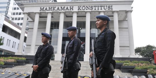 Moeldoko Sebut Ada Jaringan Teroris Bakal Ikut 'Bermain' Saat Aksi Putusan MK