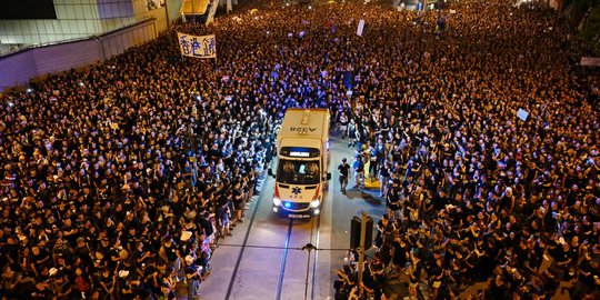 Demonstran Hong Kong Minta Maaf kepada Warga karena Mengganggu Aktivitas
