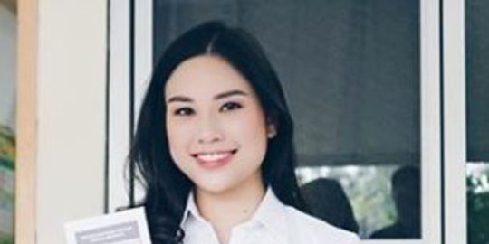 Profil Angela Herliani Anak Pertama Hary Tanoe Yang Disebut Calon Menteri Jokowi Merdeka Com<script async src=