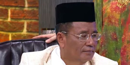 tukang bersih bersih lamborgini rev1