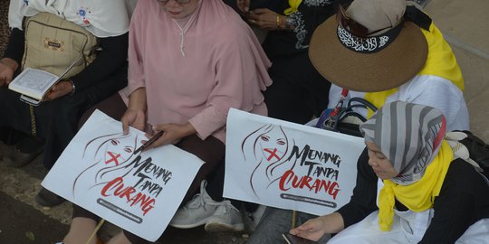 Massa Aksi Pengawal Sidang Putusan MK Berdatangan