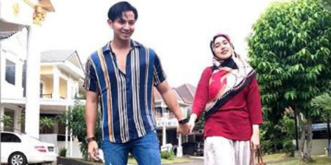 7100 Gambar Rumah Fairuz A Rafiq Gratis Terbaru
