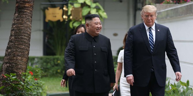 Trump-Kim Jong-un Sudah 12 kali Berkirim Surat