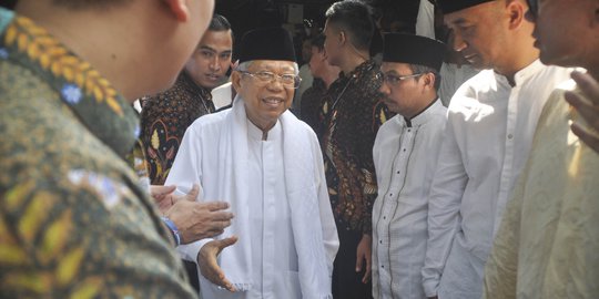 Ma'ruf Amin Janji Sulap Kawasan Tanara jadi Desa Wisata Religi