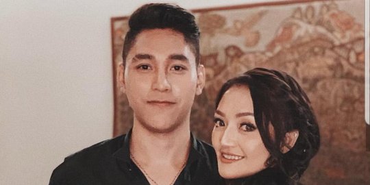 Siti Badriah Menikah Bulan Depan