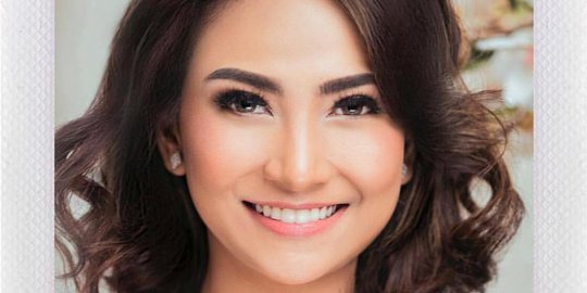 Para Artis Sambut Kebebasan Vanessa Angel dan Beri Untaian Doa