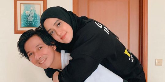 Fairuz Sempat Protes Soal Video 'Bau Ikan Asin', Rey Utami Malah Ketawa