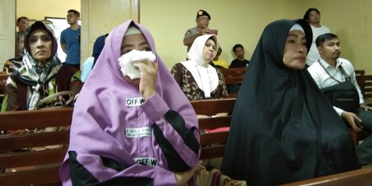 Sidang Kematian Taruna ATKP Makassar, Ibu Korban Tidak Kuasa Menahan Sedih