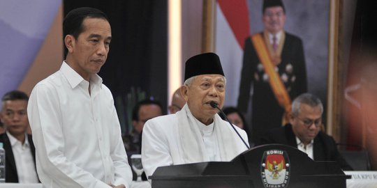 Jokowi Ajak Yusril Bicara Empat Mata Bahas UUD 1945