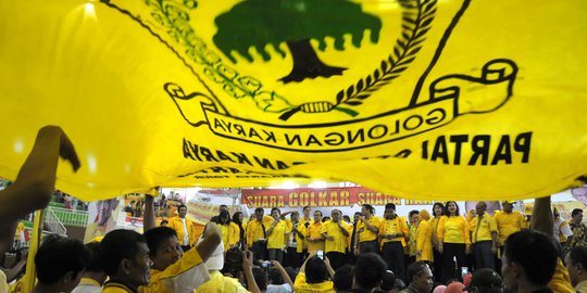 Ormas MKGR Isyaratkan Dukung Airlangga jadi Ketum di Munas Golkar