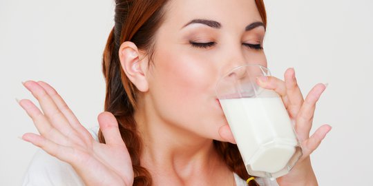 Penelitian Membuktikan Bahwa Susu Memang Minuman Terbaik untuk Hilangkan Rasa Pedas