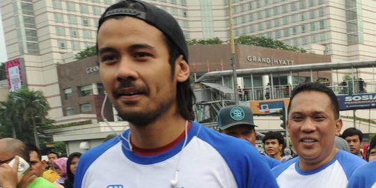 Chicco Jerikho Ultah ke-34, Warganet: Selamat Hari Lahir 'Hot Daddy'
