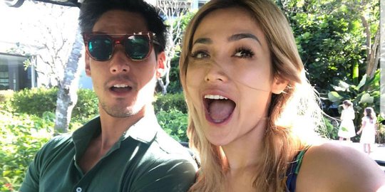 Dapat Predikat Hot Couple Ini 5 Foto Romantis Tuai Kontroversi Jessica Dan Richard Merdeka Com