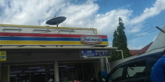 Minimarket di Sidoarjo Disatroni Perampok, Rp30 Juta Dirampas Pelaku