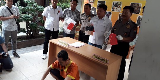 Guru di Lamongan Diduga Cabuli 30 Murid