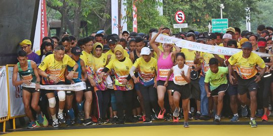 Keseruan Ribuan Peserta Ikuti UI Half Marathon 2019