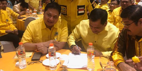 Nurdin Halid: 24 DPD Golkar Sulsel Solid Dukung Airlangga