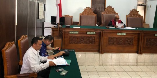 Sidang Praperadilan Ditunda, Pengacara Kivlan Zen Adu Mulut Dengan Hakim