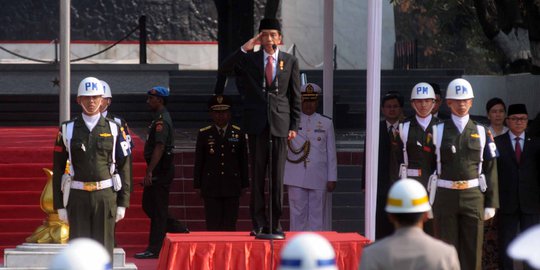 Jokowi Jadi Inspektur Upacara HUT Bhayangkara