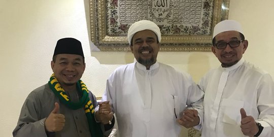 TKN Jokowi: Habib Rizieq ke Arab Kehendak Sendiri, Bukan Diusir Negara