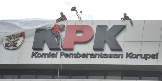OTT Gubernur Kepri, KPK Gelandang 6 Orang ke Jakarta