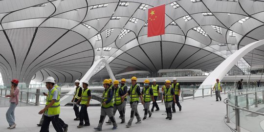 Intip Kemegahan Bandara Terbesar Sejagat di China