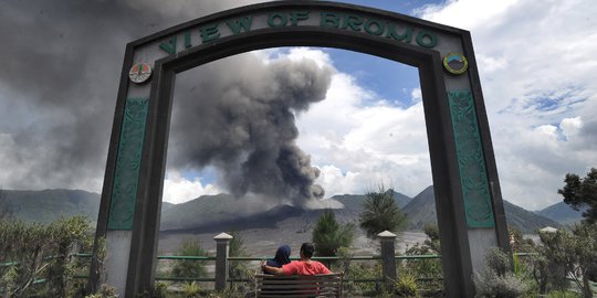 Kembangkan Kawasan Bromo Tengger Semeru, Khofifah akan Bikin Kereta Gantung
