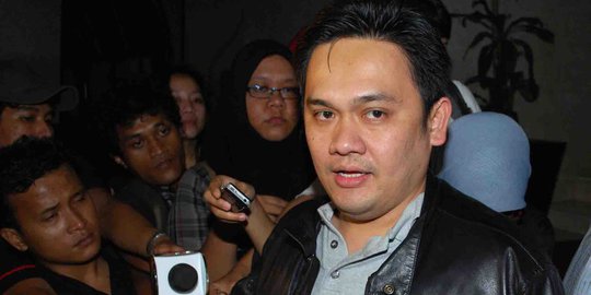 tetap setia mendampingi rev1