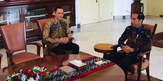 Menakar Peluang AHY Jadi Calon Menteri Jokowi