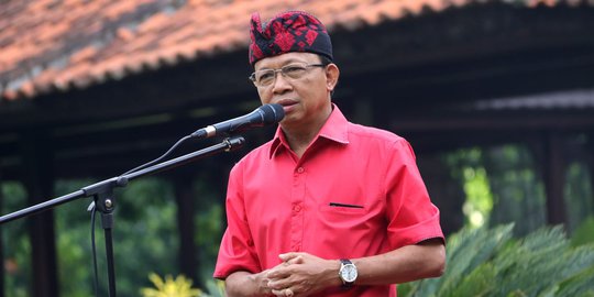 Gubernur Bali Ajak Kepala Daerah Lain Bikin Pergub Anti Sampah Plastik