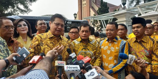 Ketua Umum Golkar Angkat Topi dan Puji Pidato 'Visi Indonesia' Jokowi