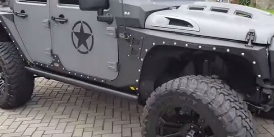 Jeep Rubicon yang Terobos Lomba Lari 10K Milo, Lari Usai Terlibat Kecelakaan