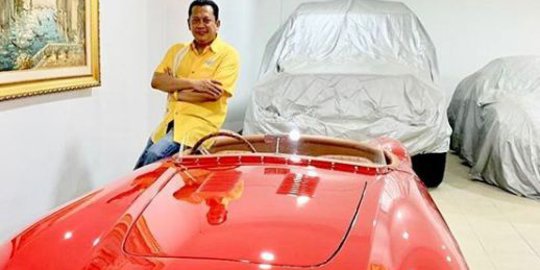 Usai Bertemu Jokowi, Bamsoet Sambangi Kediaman Habibie