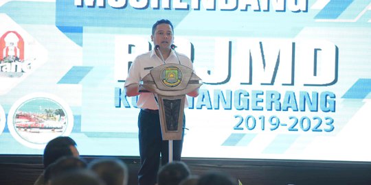 Profil Walkot Tangerang Arief R Wismansyah Berani 'Lawan' Menkumham