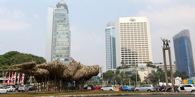 Instalasi Bambu Rp550 Juta Anies Baswedan di Bundaran HI Dibongkar