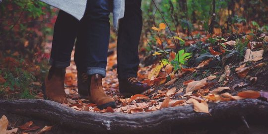 memakai sepatu hak tinggi rev3