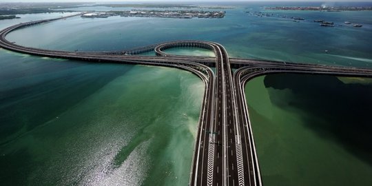 Dibangun di Atas Tanggul Laut, Proyek Tol Semarang-Demak Harus Dikerjakan Hati-Hati