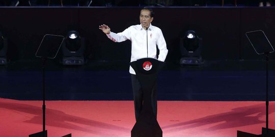Jokowi Disarankan Reshuffle Menteri Ekonomi Sebelum Pelantikan