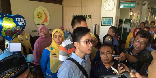 merintis bisnis bersama rev1