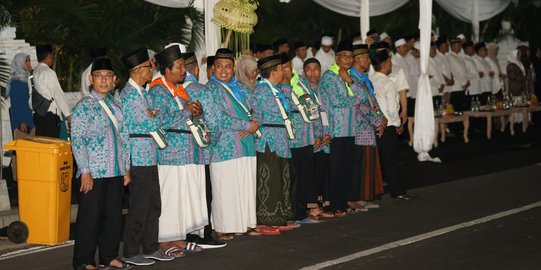 Imam Masjidil Haram Puji Rombongan Jemaah Haji Indonesia Tawadhu dan Suka Menolong