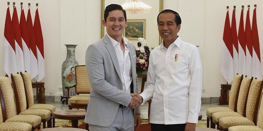 Bertemu Presiden Jokowi, Samuel Zylgwyn Digoda Jadi Calon Menteri