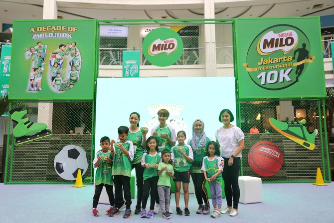 fakta seru a decade of milo jakarta sebarkan energi positif anak amp remaja juara