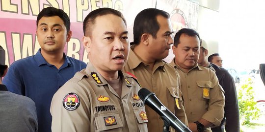 Polisi Gagalkan Paket Ganja 38 Kg Berbalut Gula Aren